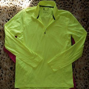 Xersion L/S reflective quarter-zip, fits like a large
